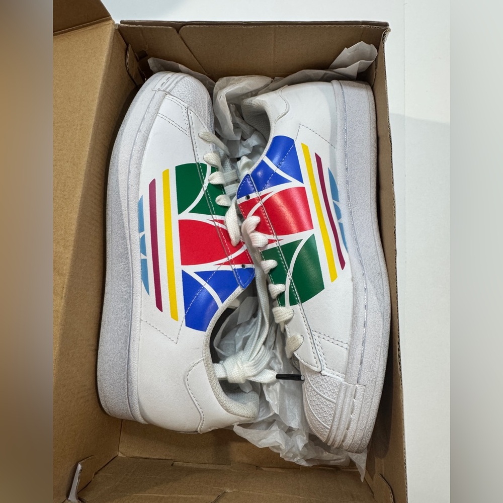 Adidas Superstar Pure J, size 7M, preowned in original box